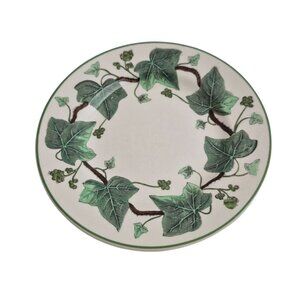 Wedgwood Napoleon Ivy Plate 5 7/8 in Pattern No. AL 4751 England  Queens Ware